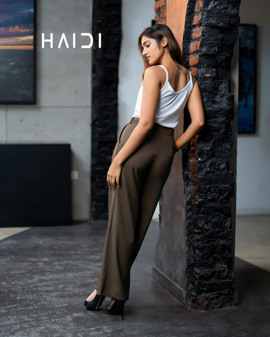KB0039 - Office Pant - Drkgn