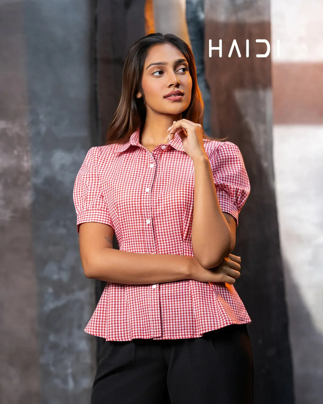 KB00036 - Peplum Top